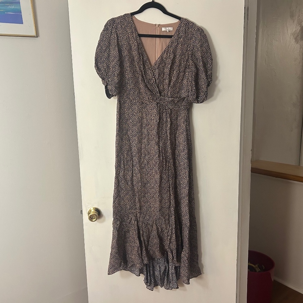 Faux wrap, midi length, V-neck, short puff sleeves  size L Parker NYC